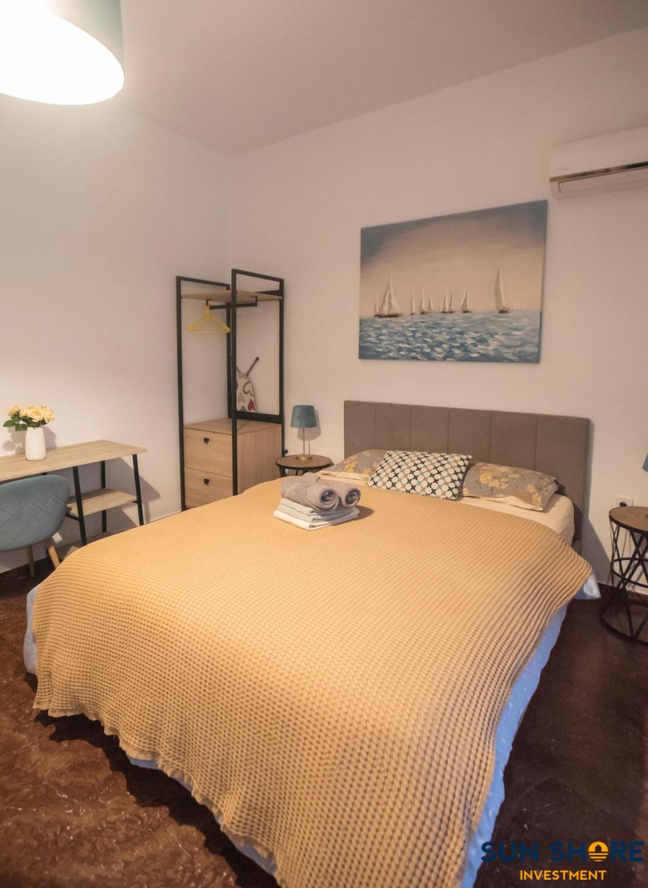 Explore Greece From Lovely City Centre Apartment Chalkís Kültér fotó